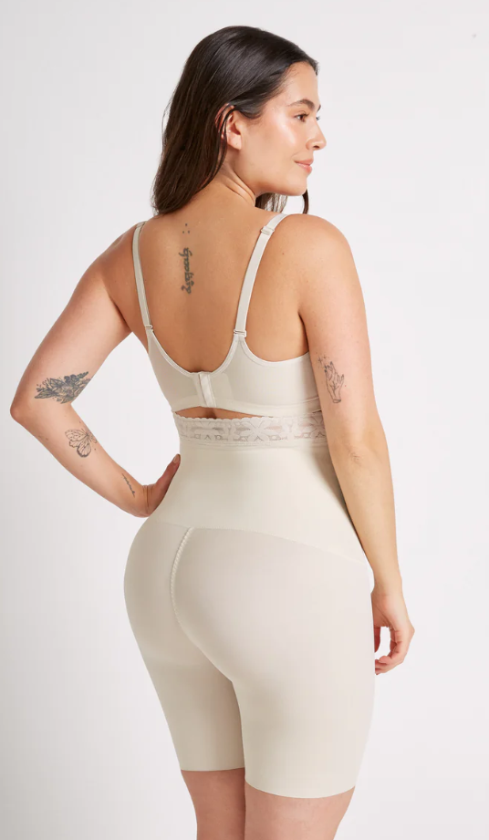 Short Tiro Alto Control de Abdomen Moldeador🔥